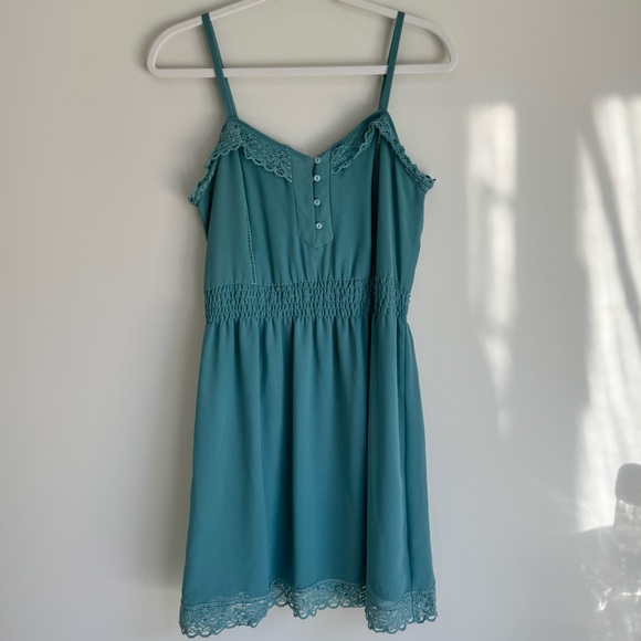 Kimchi Blue Dresses & Skirts - Kimchi Blue Teal Lace Slip Dress Urban Outfitters Size Small